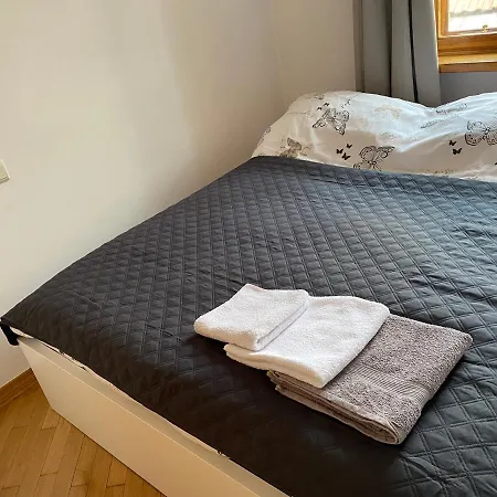 Apartament Old Town Apartman *
